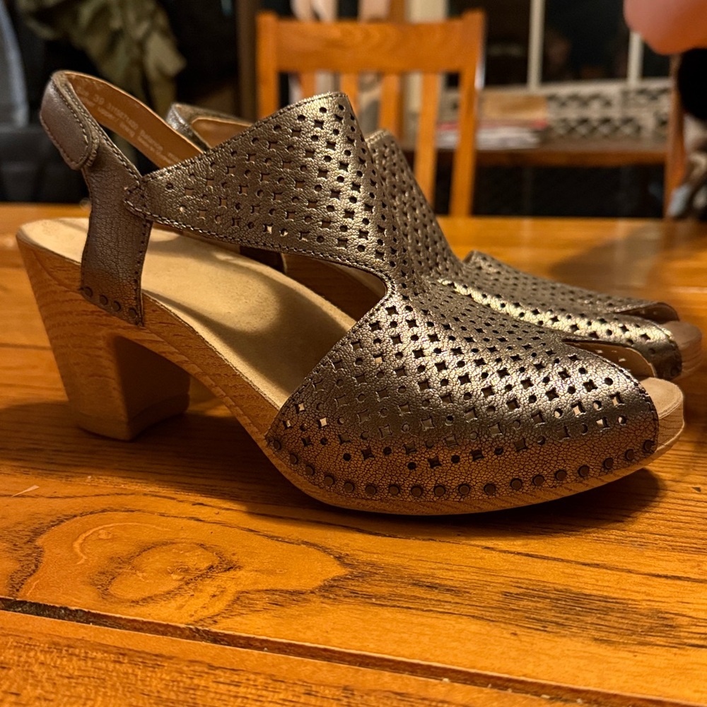 Dansko Metallic Sandals